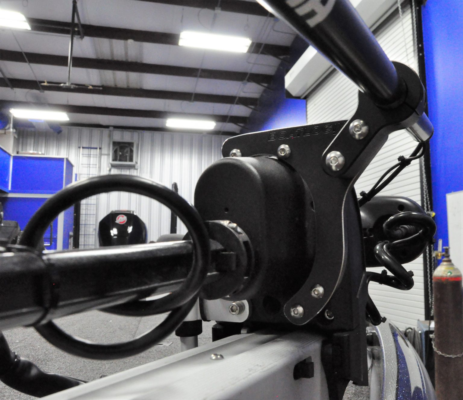 Humminbird mega 360 mounting kit for minn kota ultrex boat logix